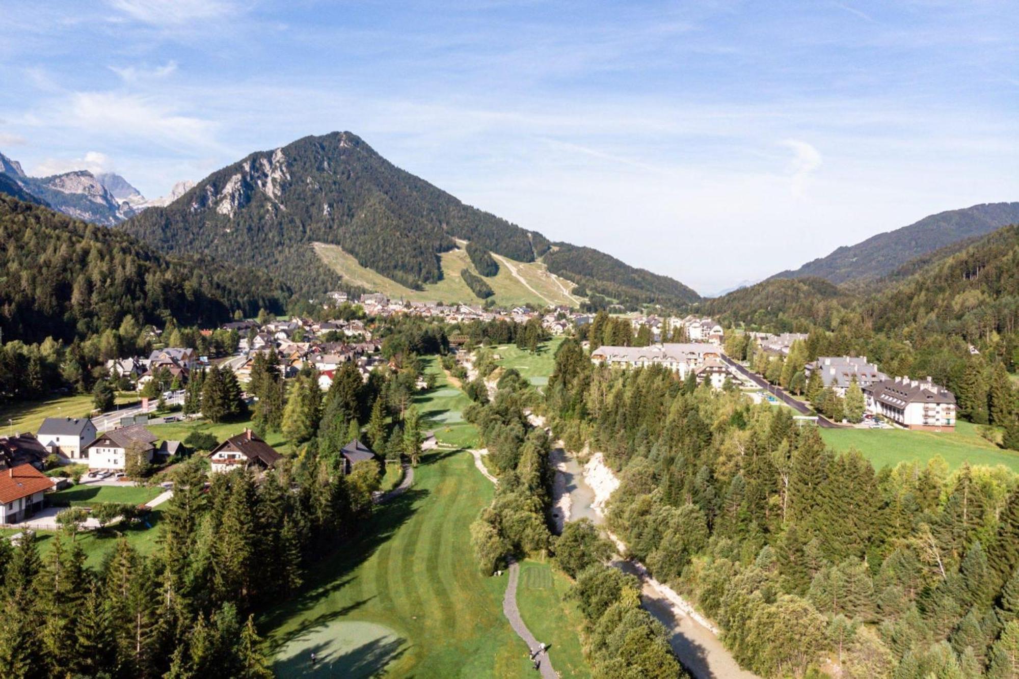 Sunny Retreat Apartment Kranjska Gora Bagian luar foto